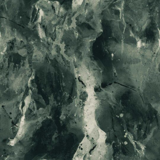 Paria wallpaper brings a sense of the outdoors into interior spaces, offering an earthy yet refined aesthetic that celebrates the untamed beauty of nature’s artistry.