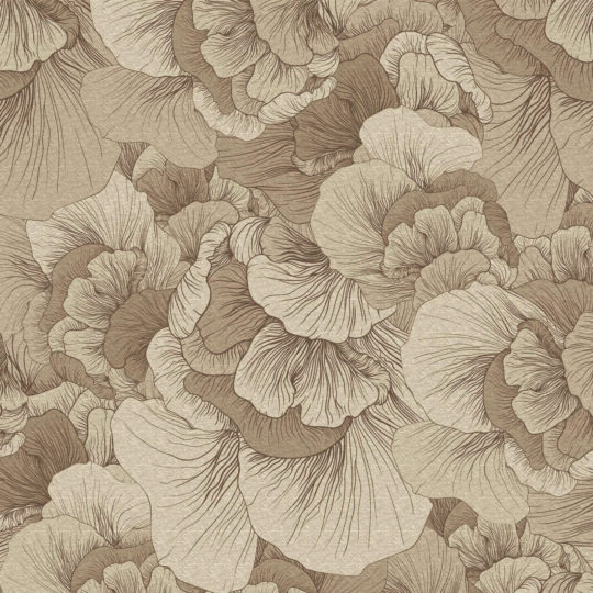 The Champagne colourway marks a specific technical breakthrough within the collection. A precision white base layer is applied first — creating an optically pure foundation that allows the metallic inks above it to reach tonal depths and colour vibrancy simply not achievable on a standard substrate. The result is a warmth that shifts between gold, pearl and candlelight depending on the light. The wall that learned from the leaf and then went further.